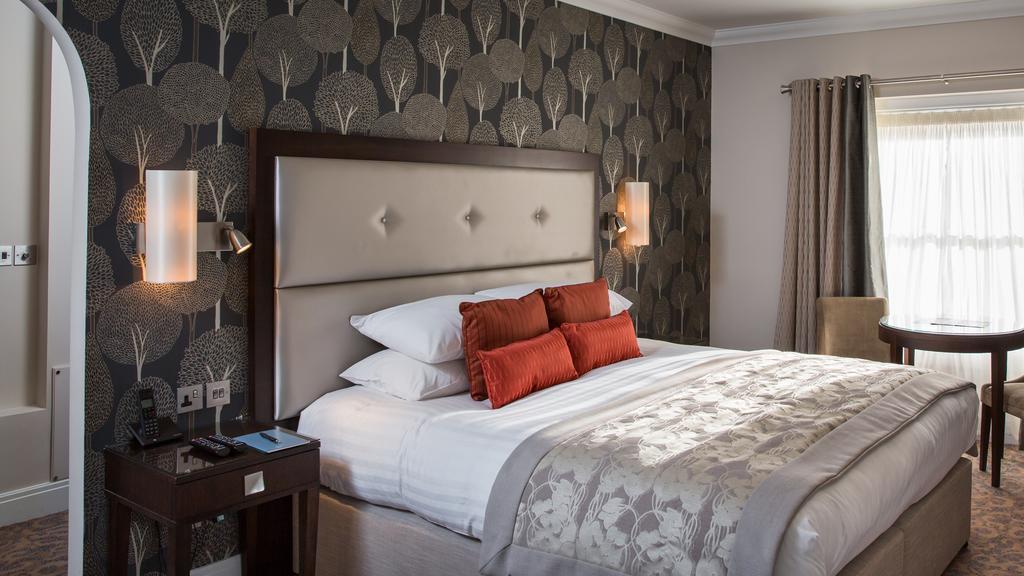 Oakley Hall Hotel Basingstoke Dış mekan fotoğraf