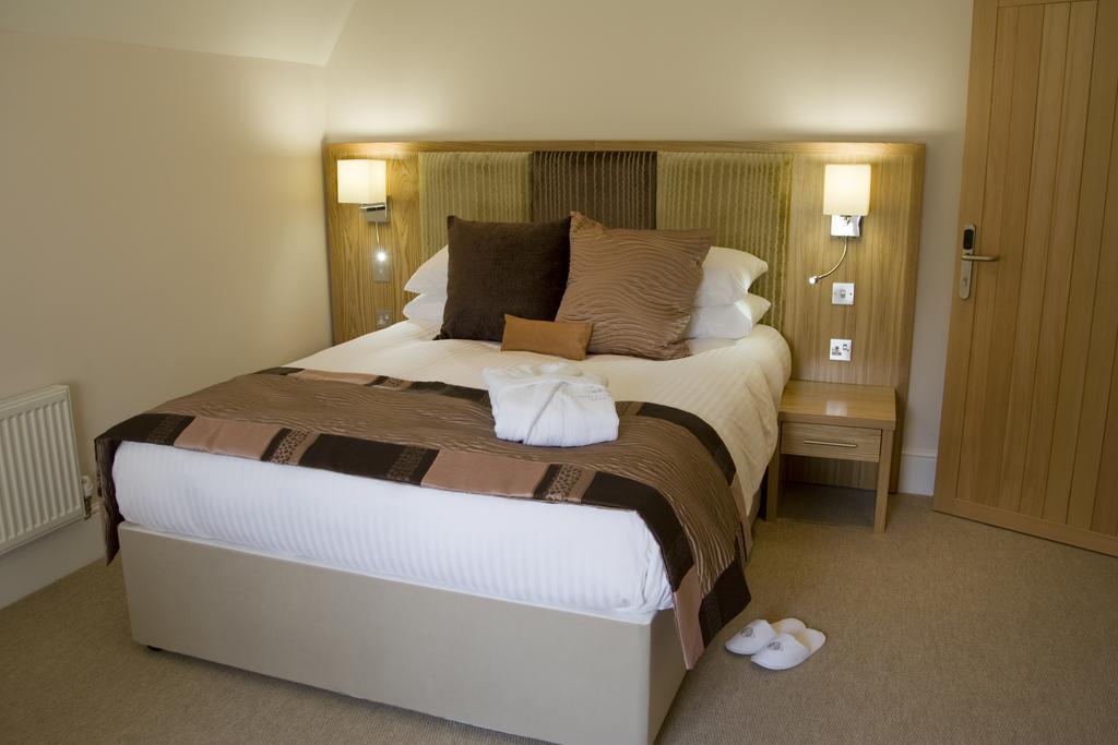 Oakley Hall Hotel Basingstoke Dış mekan fotoğraf