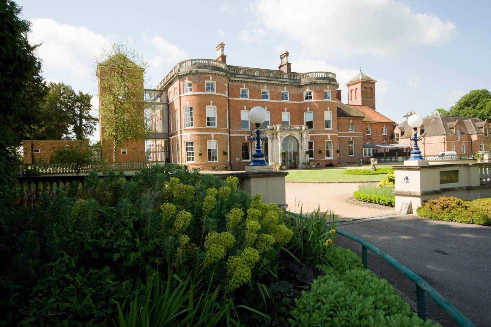 Oakley Hall Hotel Basingstoke Dış mekan fotoğraf